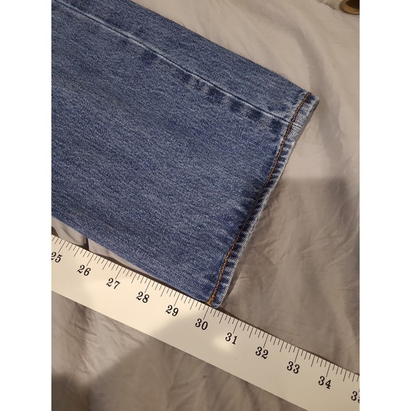 Levi's 501 Mens SZ 38x32 button fly denim Jeans  casual comfort norm core - Picture 11 of 11